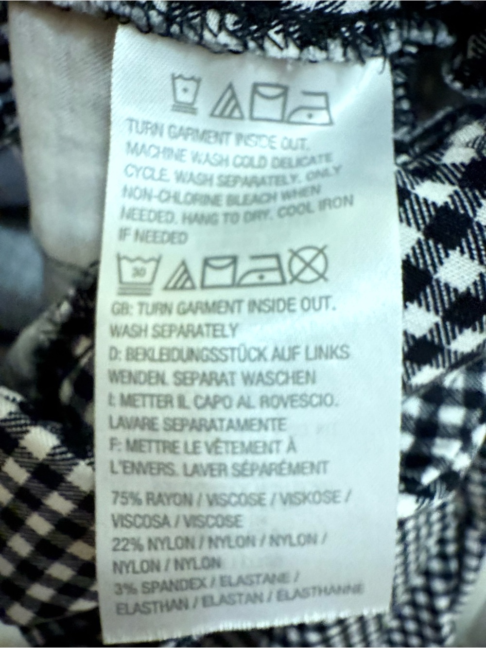 Women’s Black and White Gingham Pull-On Pants - Picture 4 of 5